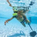 Sundance: Aquatic VR Experience имитирует космическое пространство в бассейне